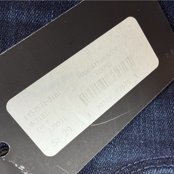 PAIGE Manhattan Jeans Mid Rise Slim Boot in Color Kolbie Size 29 NWT - Picture 5 of 7